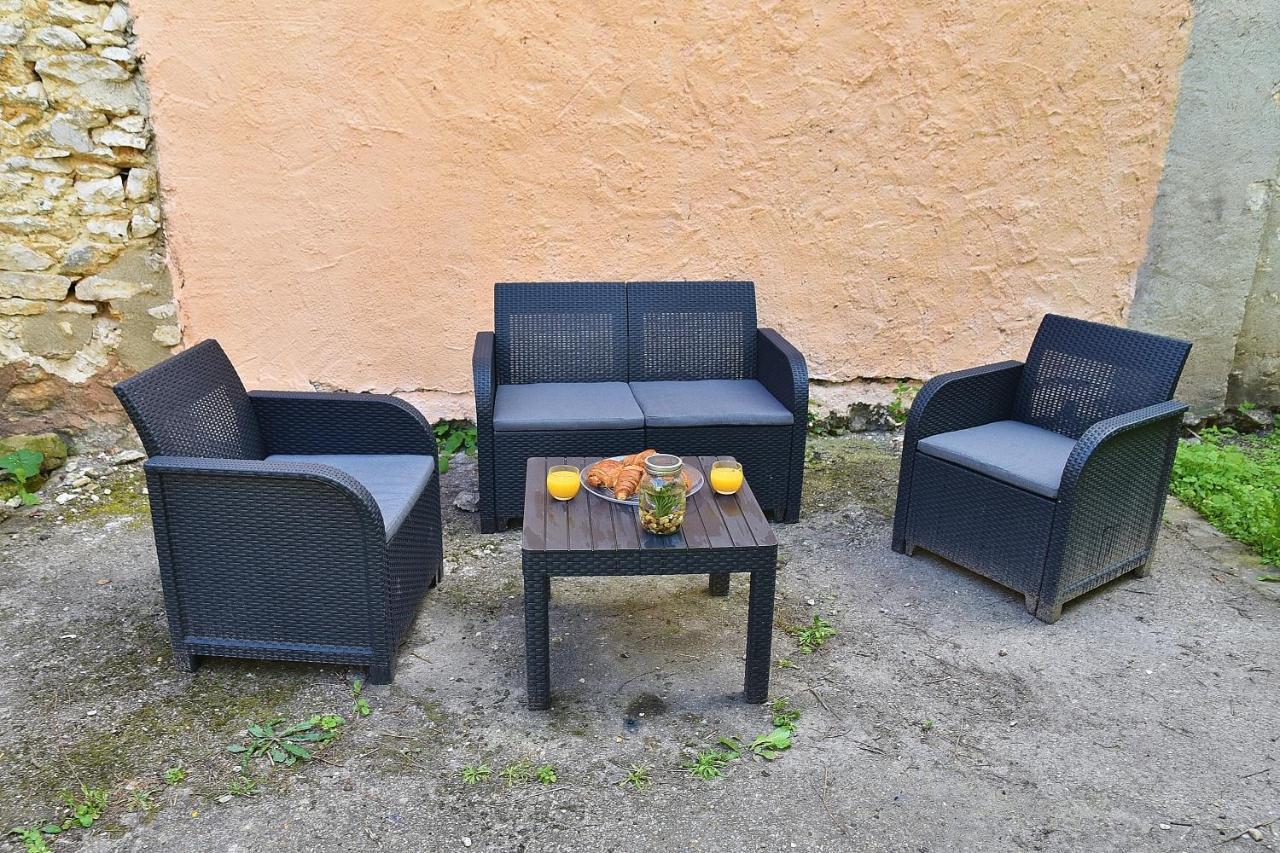 Ferienwohnung Secret Garden - Duplex Moderne - Jardin - Netflix - Provins Exterior foto